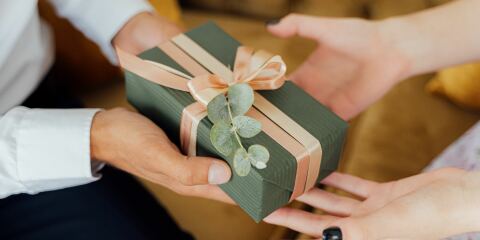 خرید هدیه سازمانی - پک هدیه مزرعه امیرزاده